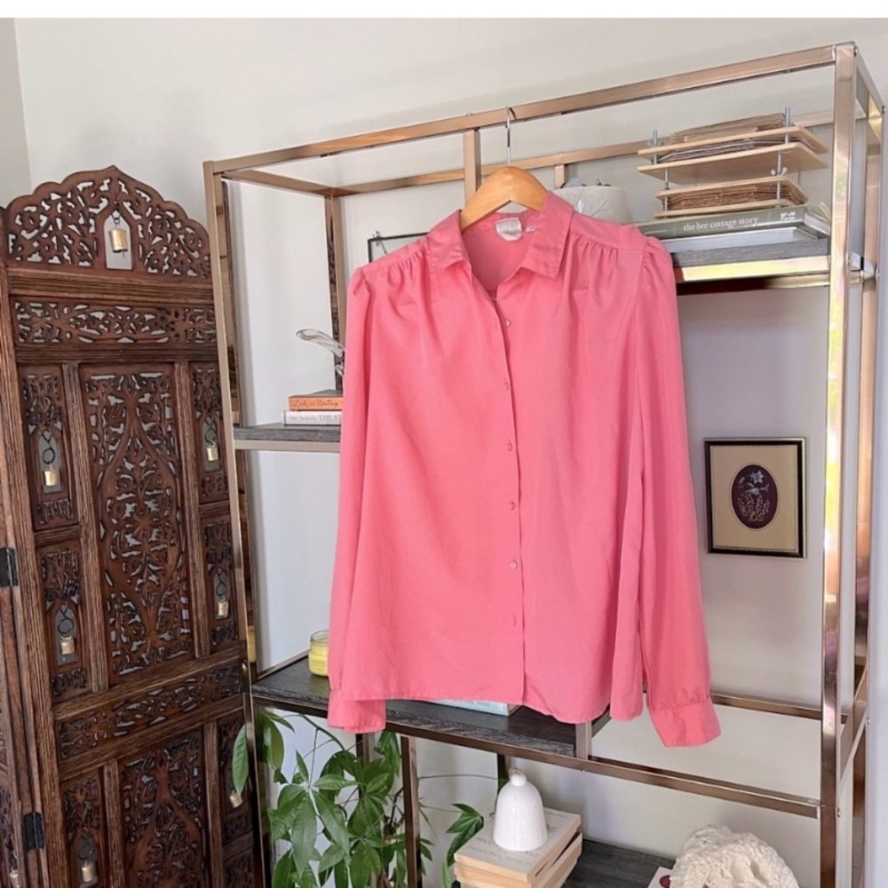 Vintage THROWBACK 80’s PINK!! Blouse